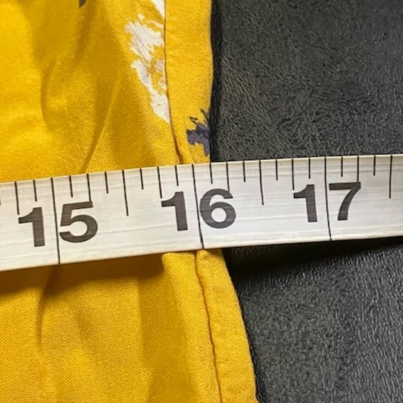 Old Navy Women's Yellow Floral Short Sleeve Crew Neck Mini Dress XS NWOT - Picture 7 of 9